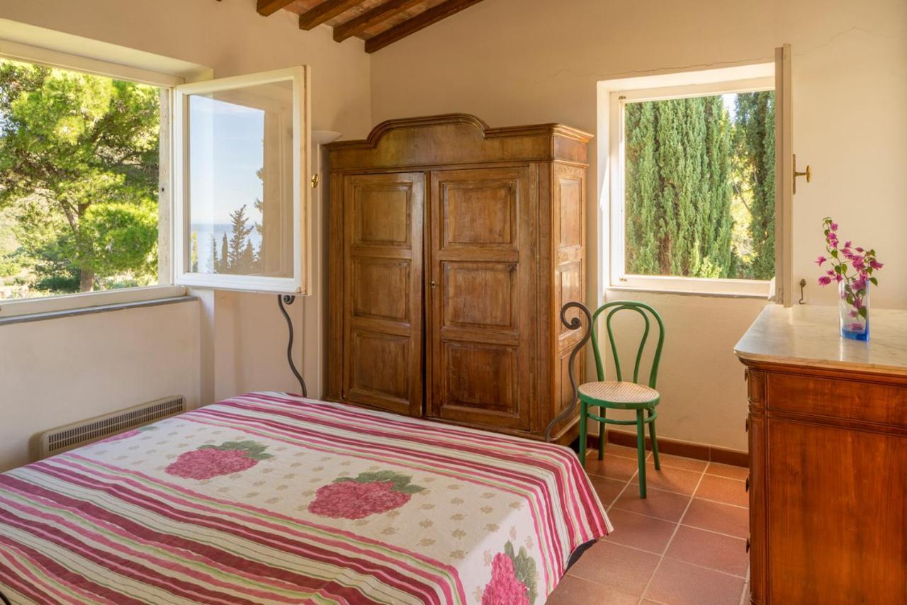 Case Danesi Rio nell'Elba Экстерьер фото